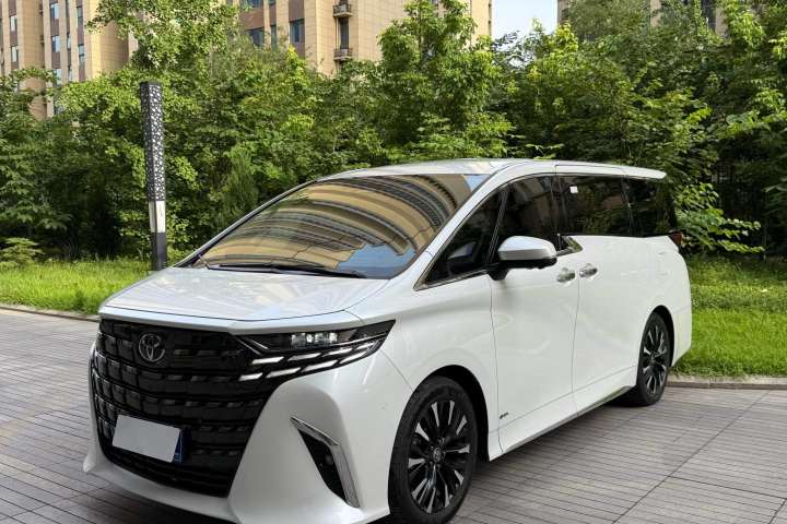 丰田 埃尔法 双擎 2.5L 臻享版