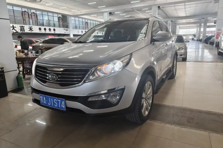 起亚 智跑 2.4L 自动四驱版Premium