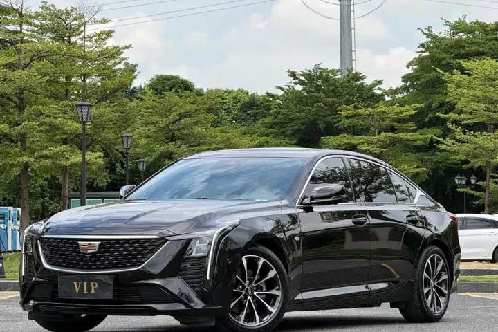 凯迪拉克 CT5 2025款 28T 城市运动版