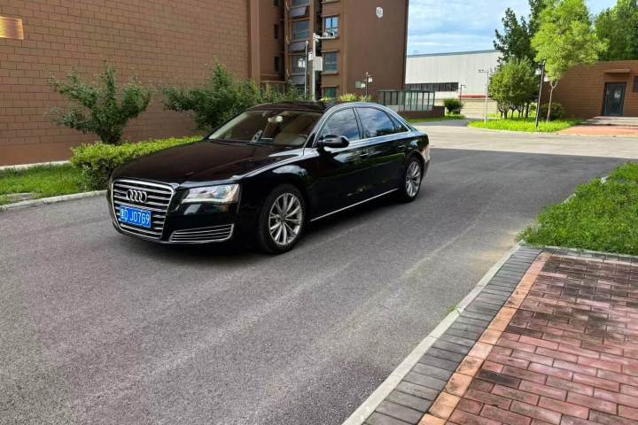 奥迪 A8 A8L 3.0 TFSI quattro舒适型(213kW)