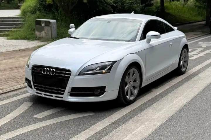 奥迪 TT TT Coupe 2.0TFSI