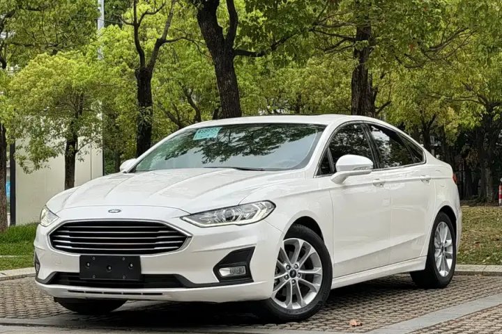 福特 蒙迪欧 2020款 EcoBoost 180 豪华型