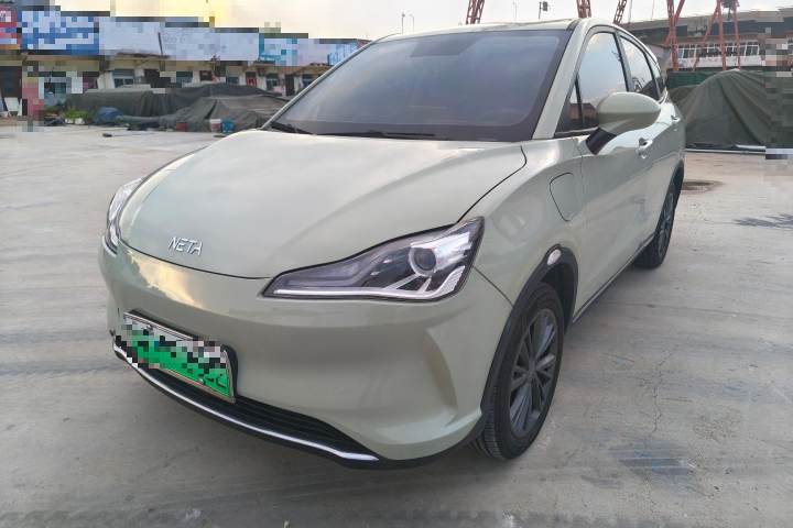 哪吒汽车 哪吒V 潮 400 Lite