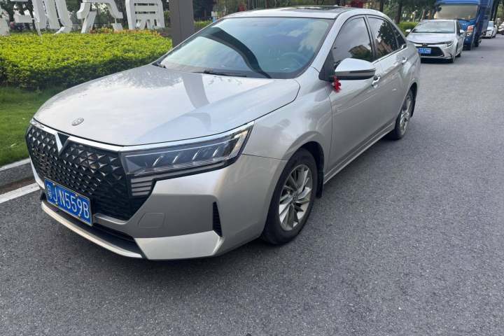启辰 D60 PLUS 1.6L XL CVT悦领版