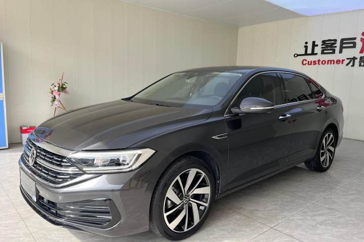 大众 速腾 200TSI DSG超越版