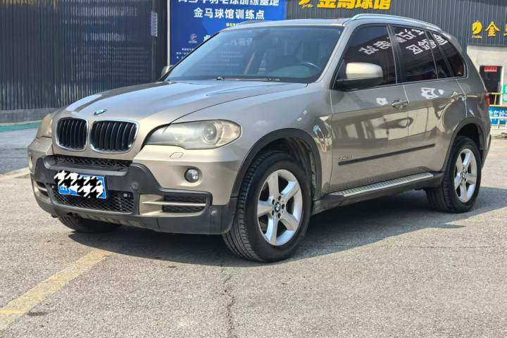 宝马 X5(进口) xDrive30i尊贵型