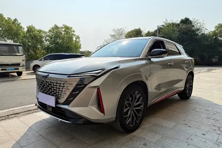 长安欧尚 Z6 蓝鲸 1.5T DCT智领型