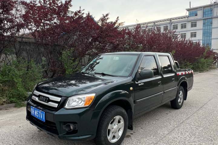 江铃 宝典 2.9T新超值两驱柴油豪华型标准货箱JX4D30B5L