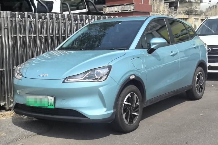 哪吒汽车 哪吒V 长续航娱乐版