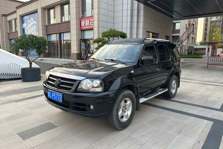 东风 奥丁 2.4L 手动两驱豪华版