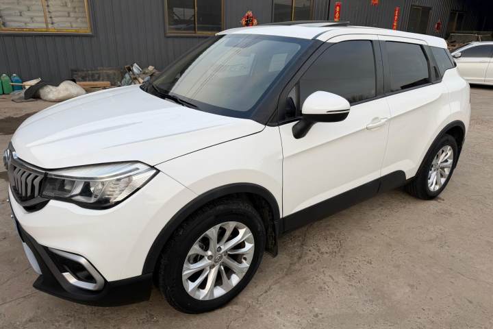 中华 V3 1.5L 自动智能型
