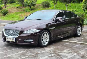 捷豹 XJ 2013款 XJL 3.0 SC 四驱旗舰商务版