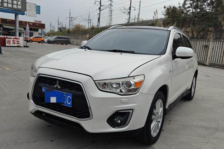 三菱 劲炫ASX 2.0L CVT四驱旗舰版