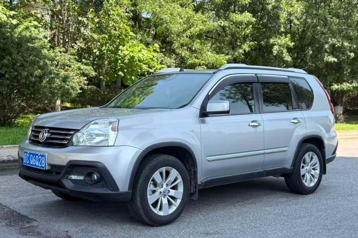 东风风度 MX6 2.0L CVT两驱全能版