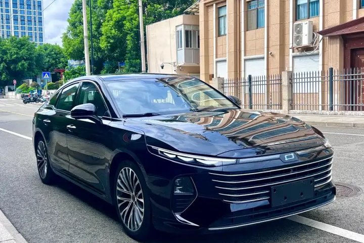 奔腾 B70 龙腾版 1.5T 领跃型