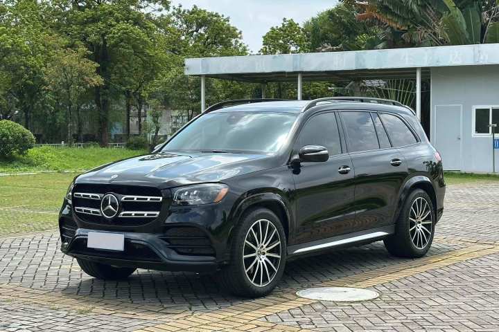 奔驰 GLS GLS 450 4MATIC 时尚型
