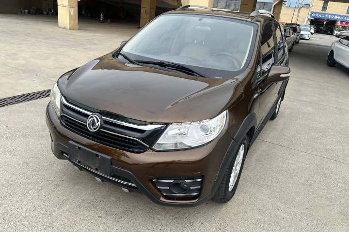 东风风行 景逸XV 1.6L CVT豪华型