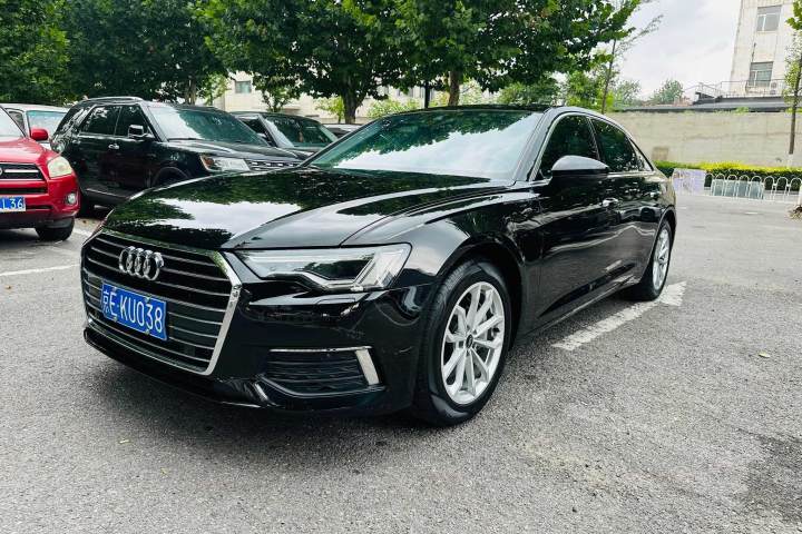 奥迪 A6L 2022款 40 TFSI 豪华动感型