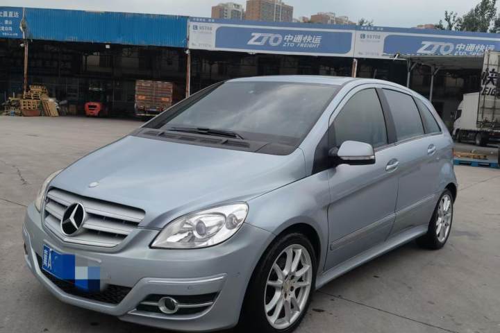 奔驰 B级 B 200 豪华型