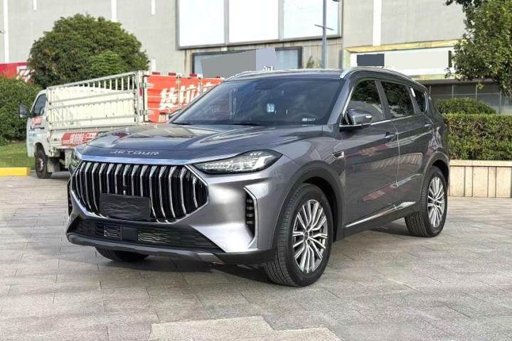 捷途 X70 PLUS 1.6T DCT强者PLUS 7座