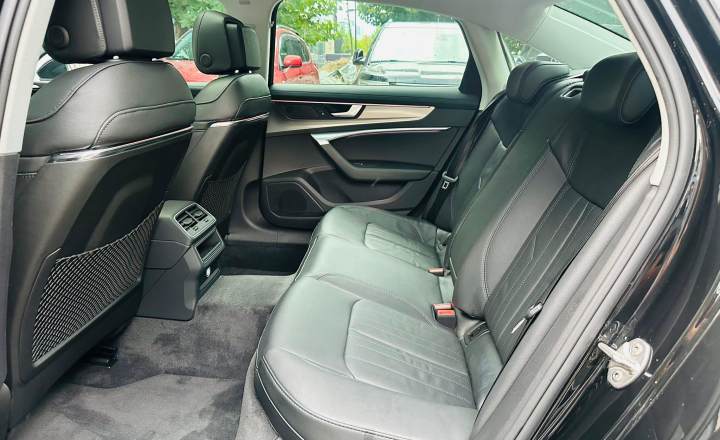 奥迪 A6L 2022款 40 TFSI 豪华动感型