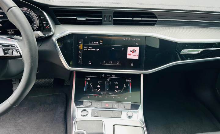 奥迪 A6L 2022款 40 TFSI 豪华动感型