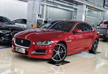 捷豹 XE 2018款 2.0T 300PS 四驱RSport运动版