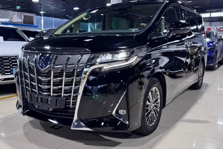 丰田 埃尔法 双擎 2.5L 尊贵版