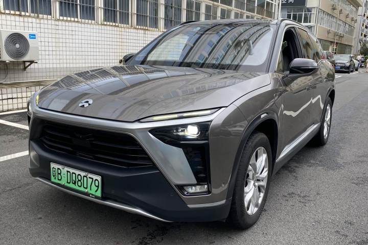 蔚来 ES8 580KM 签名版 六座版