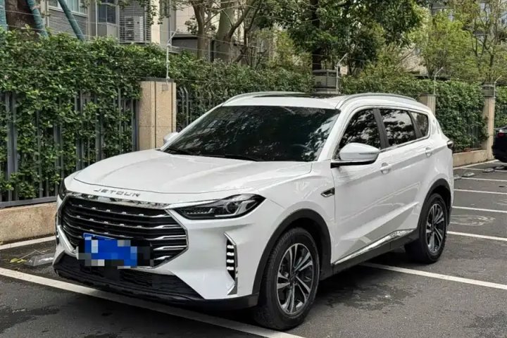 捷途 X70 PLUS 1.6T DCT星 5座