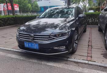 大众 迈腾 2023款 200万辆纪念版 330TSI DSG领先型