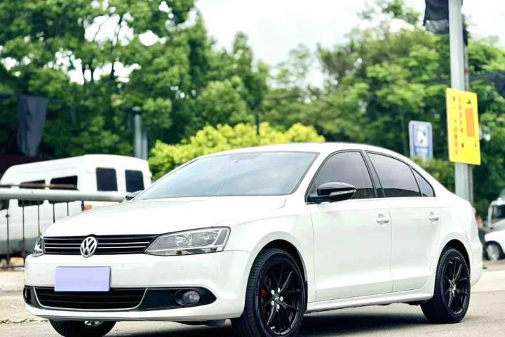 大众 速腾 2014款 改款 1.4TSI 自动豪华型