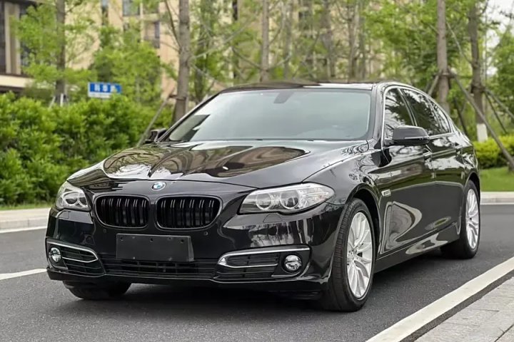 宝马 5系 525Li 豪华型