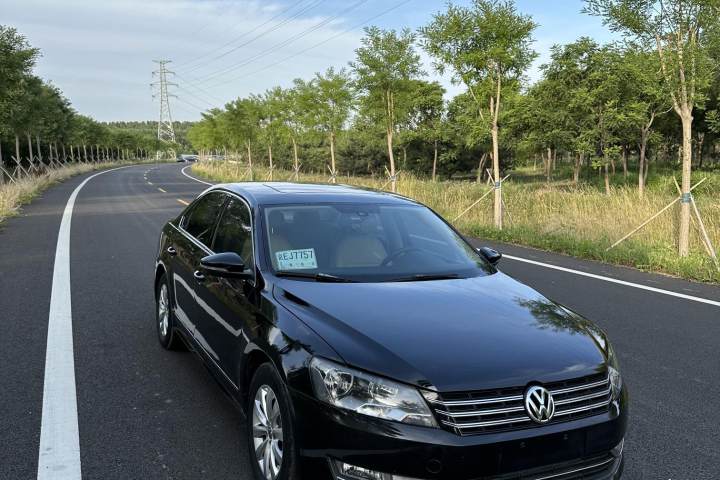 大众 帕萨特 2011款 1.8TSI DSG尊荣版