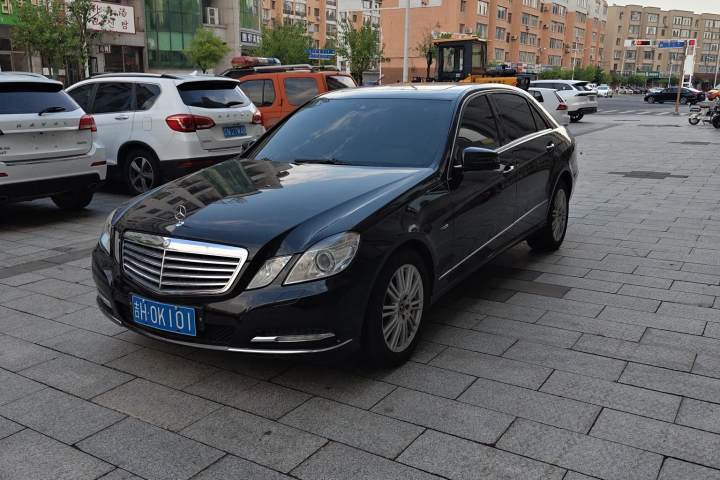 奔驰 E级 E 200 L CGI优雅型