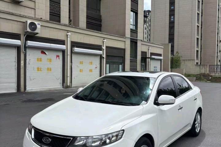 起亚 福瑞迪 1.6L AT Premium 纪念版