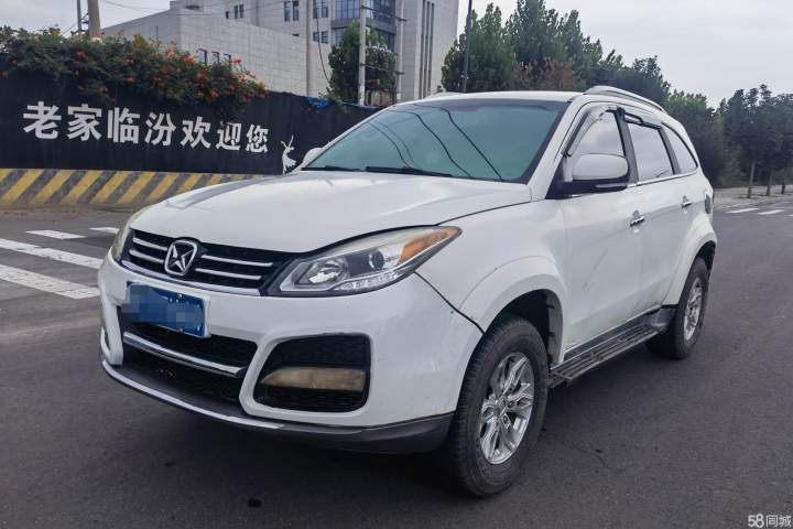 江铃 驭胜S350 2.4T 自动两驱柴油豪华天窗版5座