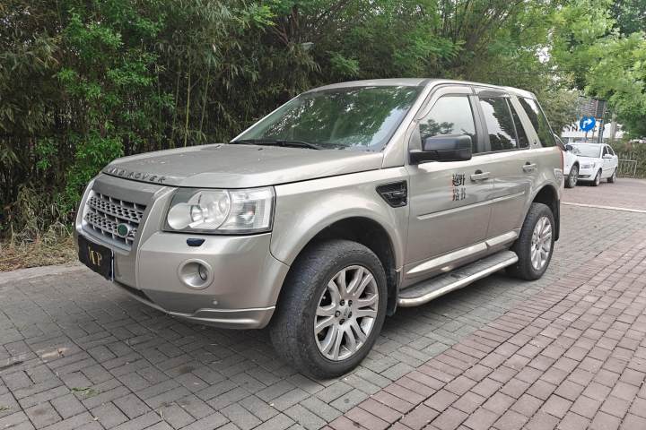 路虎 神行者2 3.2L i6 HSE汽油版
