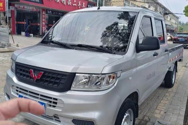 五菱汽车 五菱荣光新卡 2.0L单排基本型LJM20B
