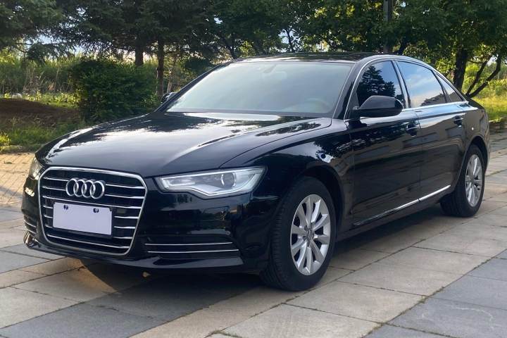 奥迪 A6L 2012款 30 FSI 技术型