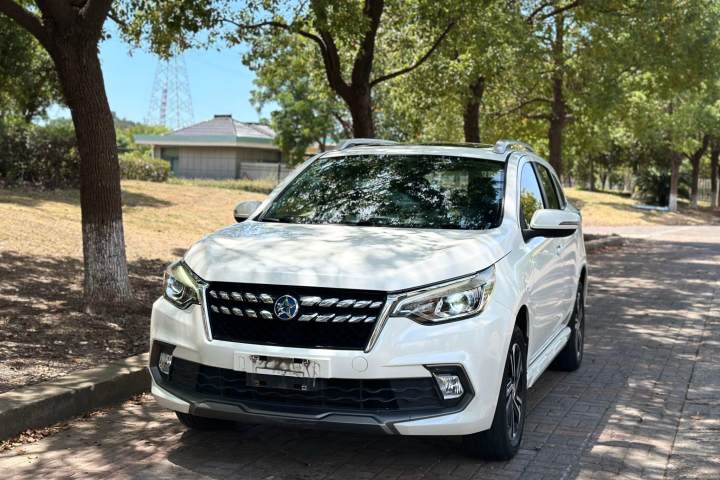 启辰 T70 2.0L CVT睿享版