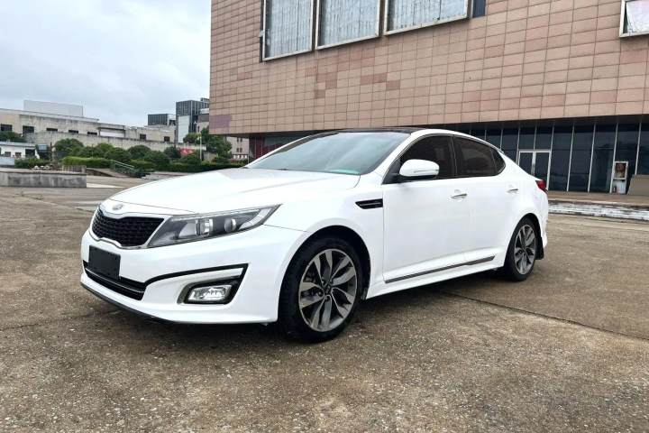 起亚 K5 2.0L 自动LUXURY