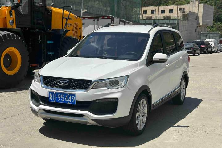 凯翼 V3 1.5L 手动智联II导航版