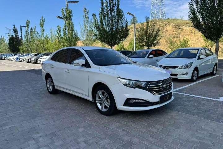 奔腾 B30EV EV400