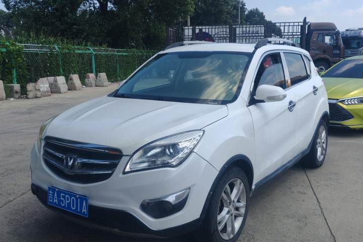 长安 CS35 1.6L 手动豪华型 国V