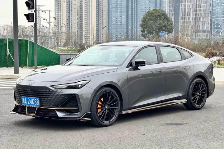 长安 UNI-V 1.5T 卓越型