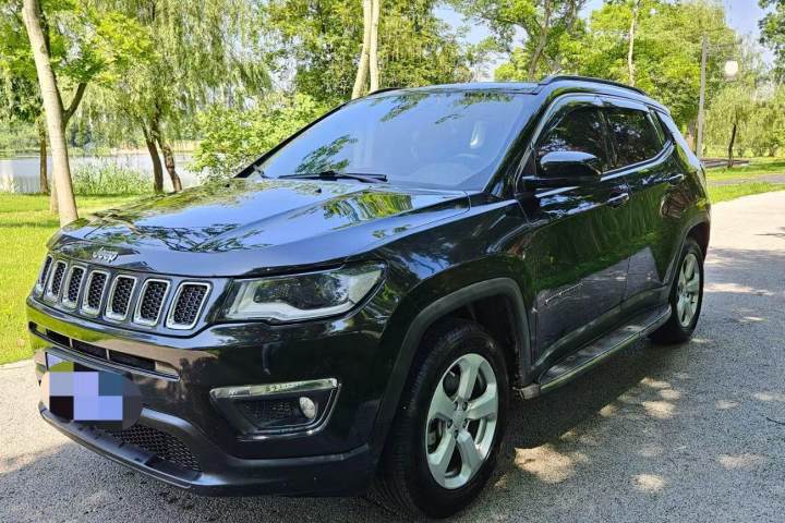 Jeep 指南者 200T 自动家享版