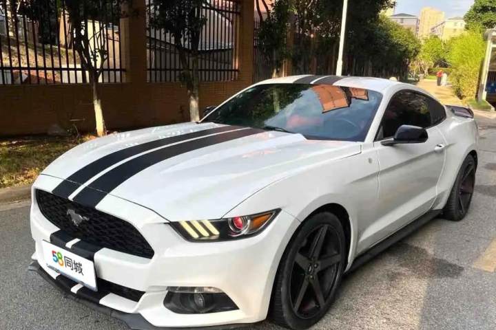 福特 Mustang 2.3T 性能版