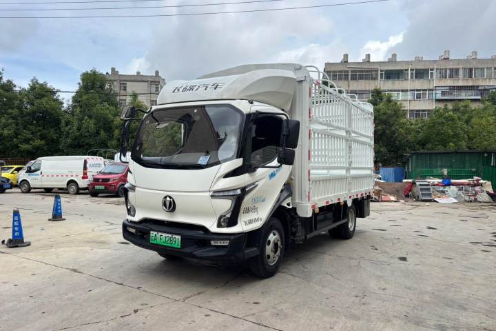 飞碟汽车 飞碟HV6 飞碟奥驰HV3 仓栅 国轩高科17.52kWh