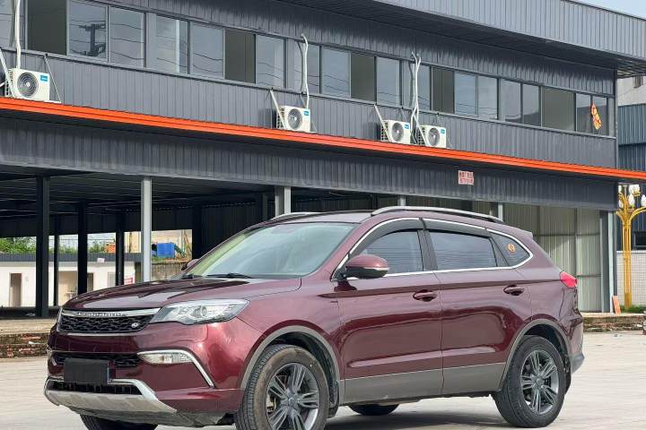 猎豹汽车 猎豹CS10 1.5T CVT精英型